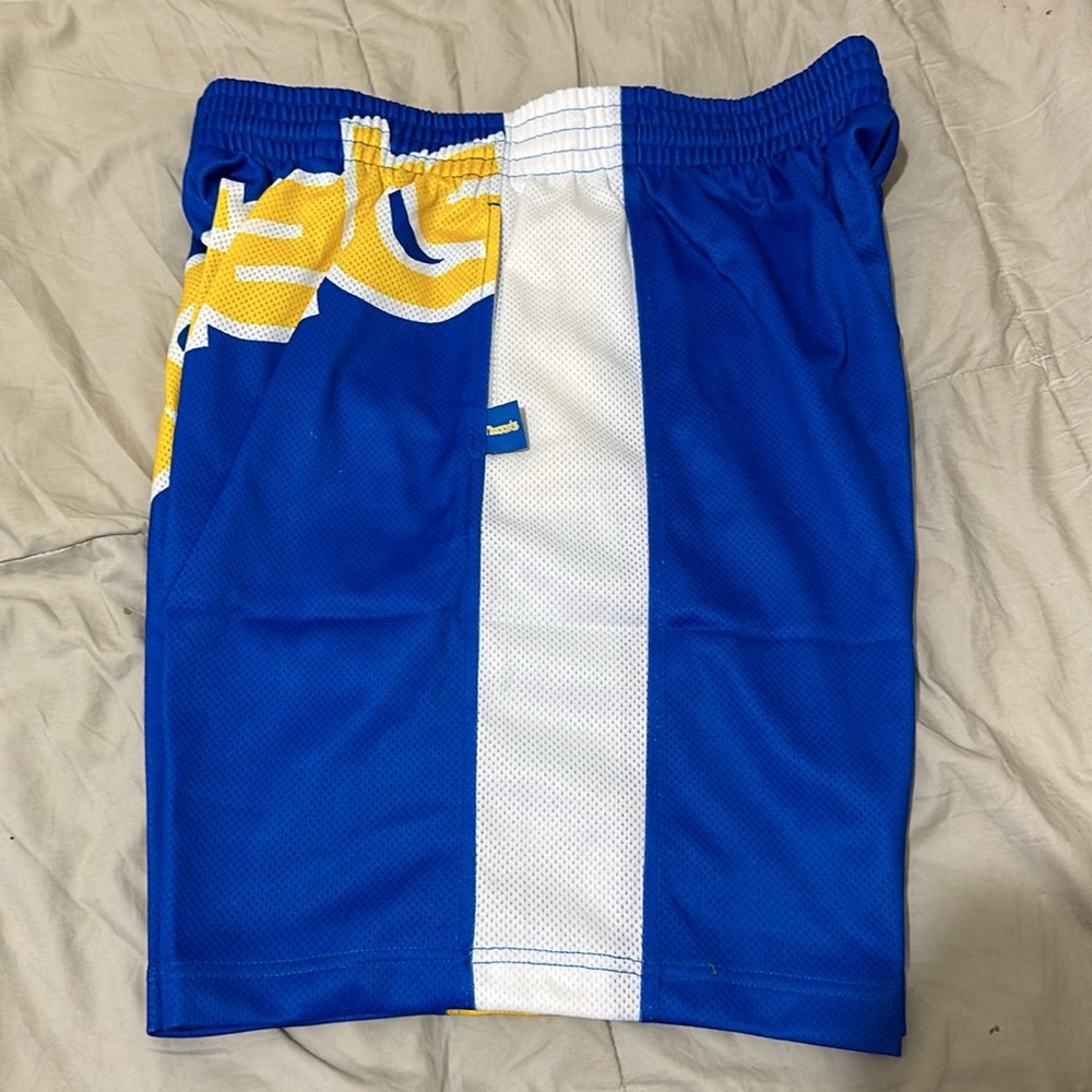 Men’s Hardwood Classic Denver Nuggets retro basketball shorts - Picture 4 of 5